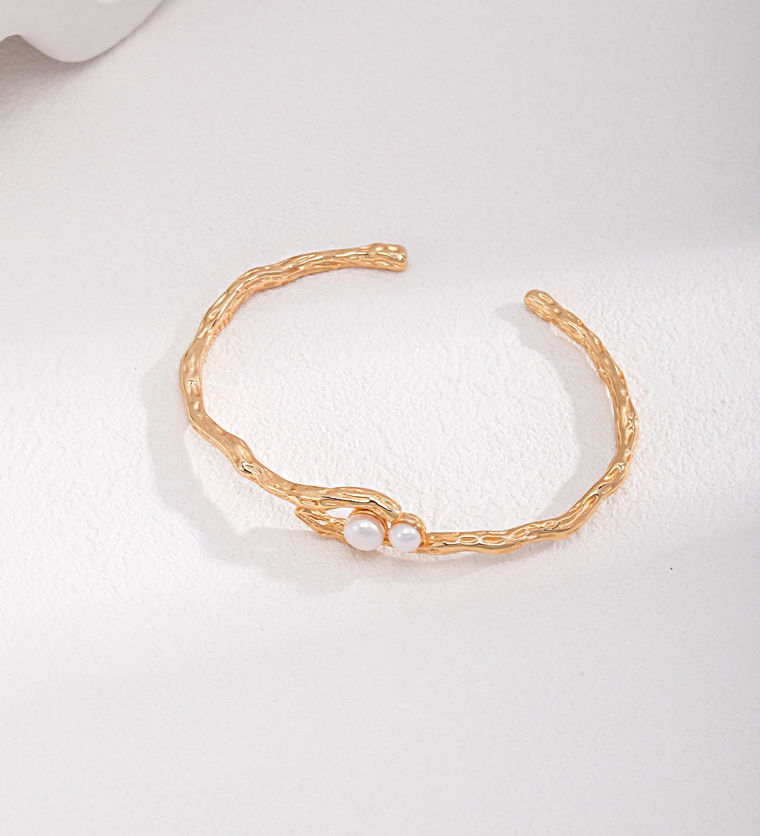 Golden Pearl Bracelet 