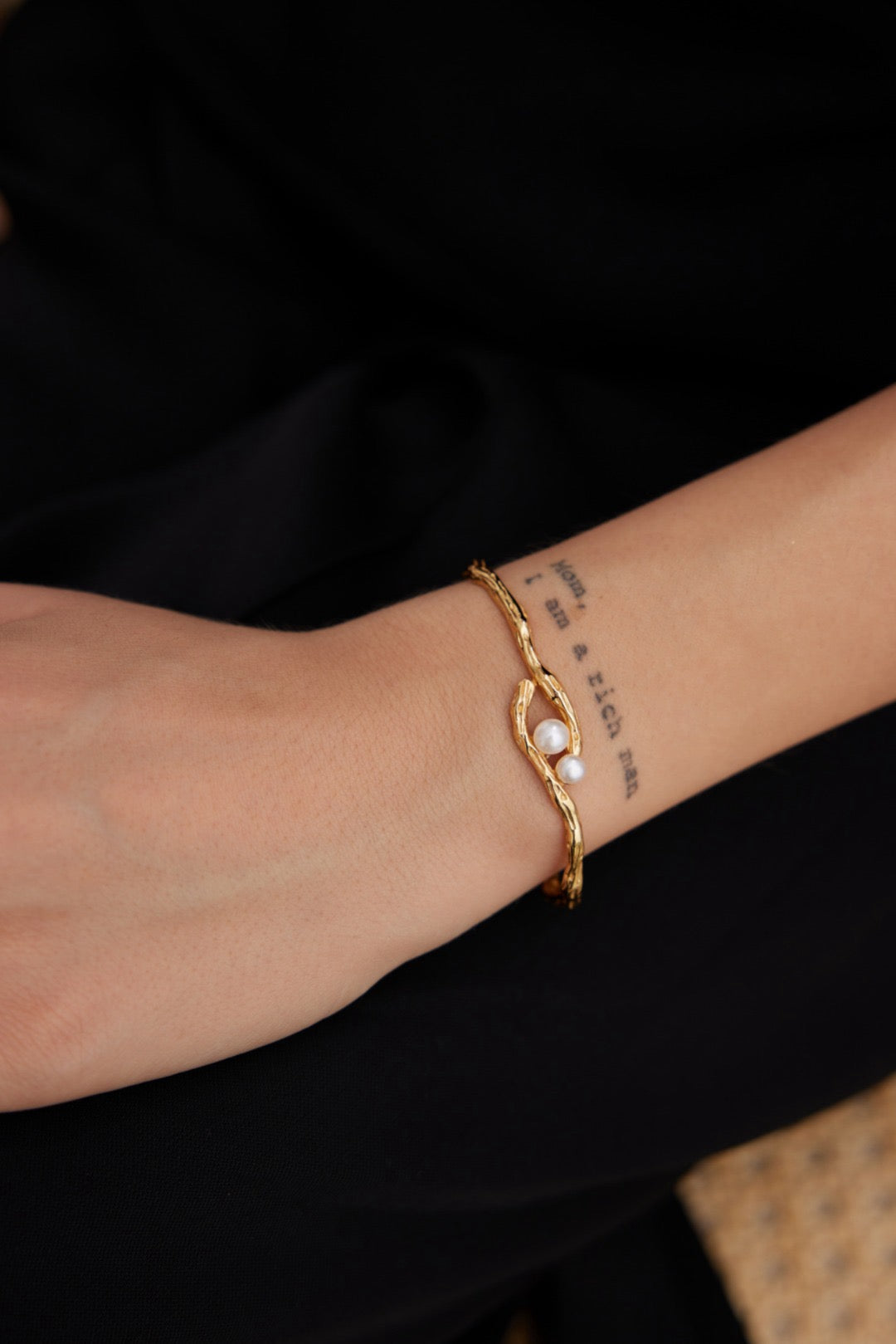 Golden Pearl Bracelet 