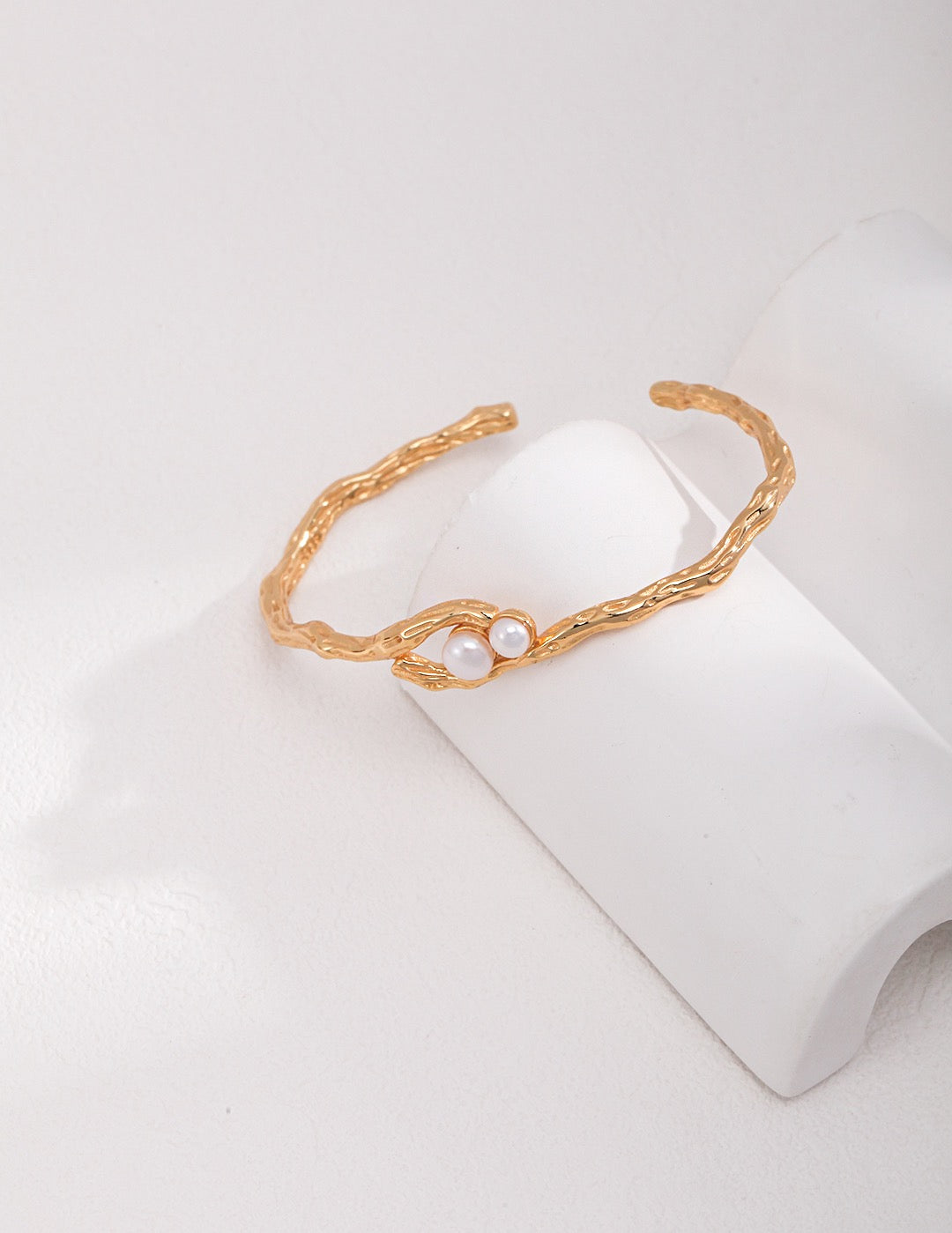 Golden Pearl Bracelet 