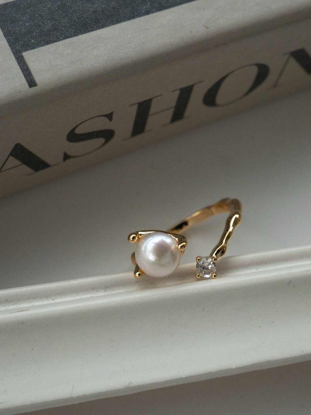 Cubic Zirconia Pearl Ring 