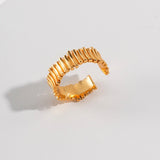 Minimalist Vintage Ribbed Ring - Lena