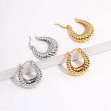 Croissant Hoop Earrings in Gold / Silver